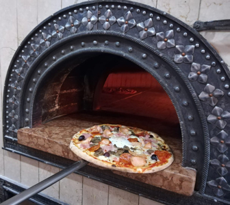 PIZZERIA LO STRANIERO pizza napoletana